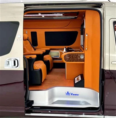Toyota Hiace 7 posti Caesar Crown Edition